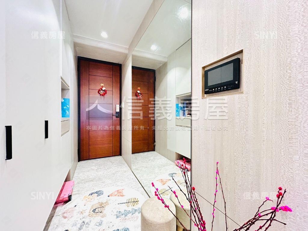 香榭帝寶．奢華３房房屋室內格局與周邊環境