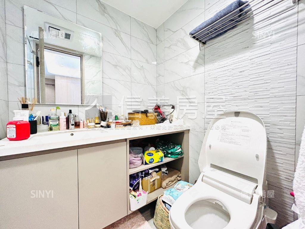 香榭帝寶．奢華３房房屋室內格局與周邊環境