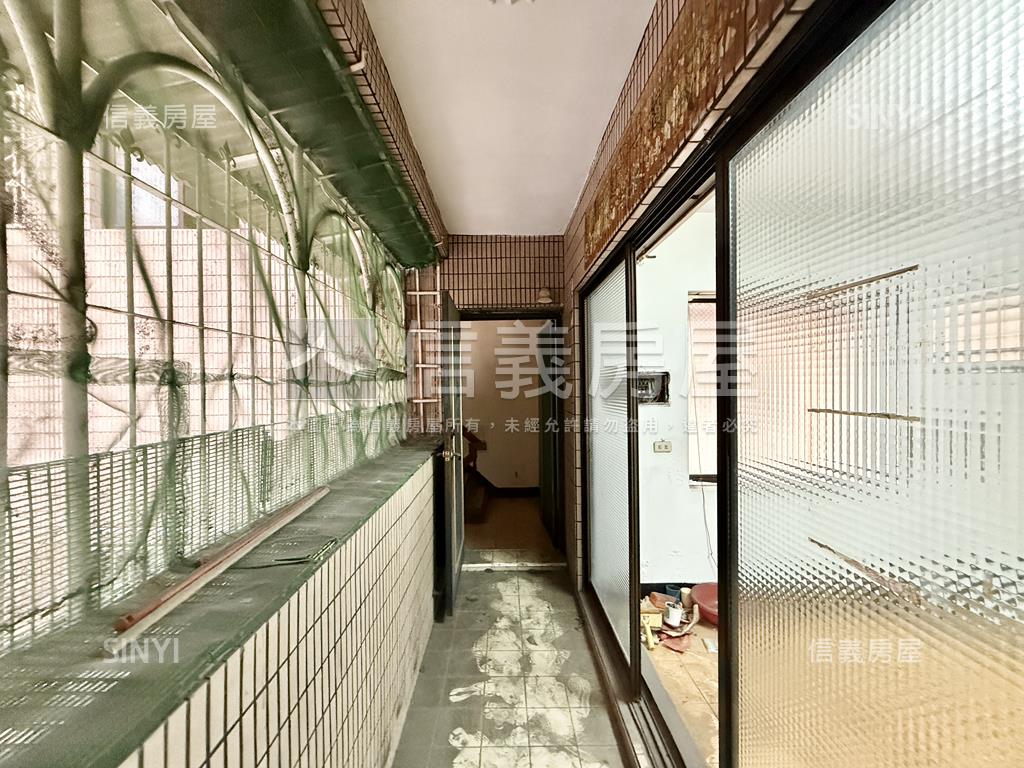 一層一戶四面採光二樓寓邸房屋室內格局與周邊環境