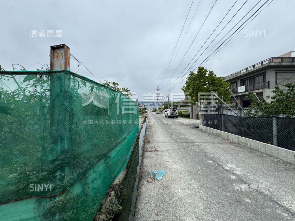 ＳＳＳ草屯北投段美農地房屋室內格局與周邊環境