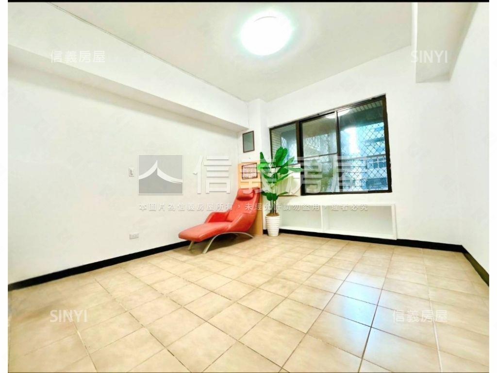 板橋五鐵共構豪美天空別墅房屋室內格局與周邊環境