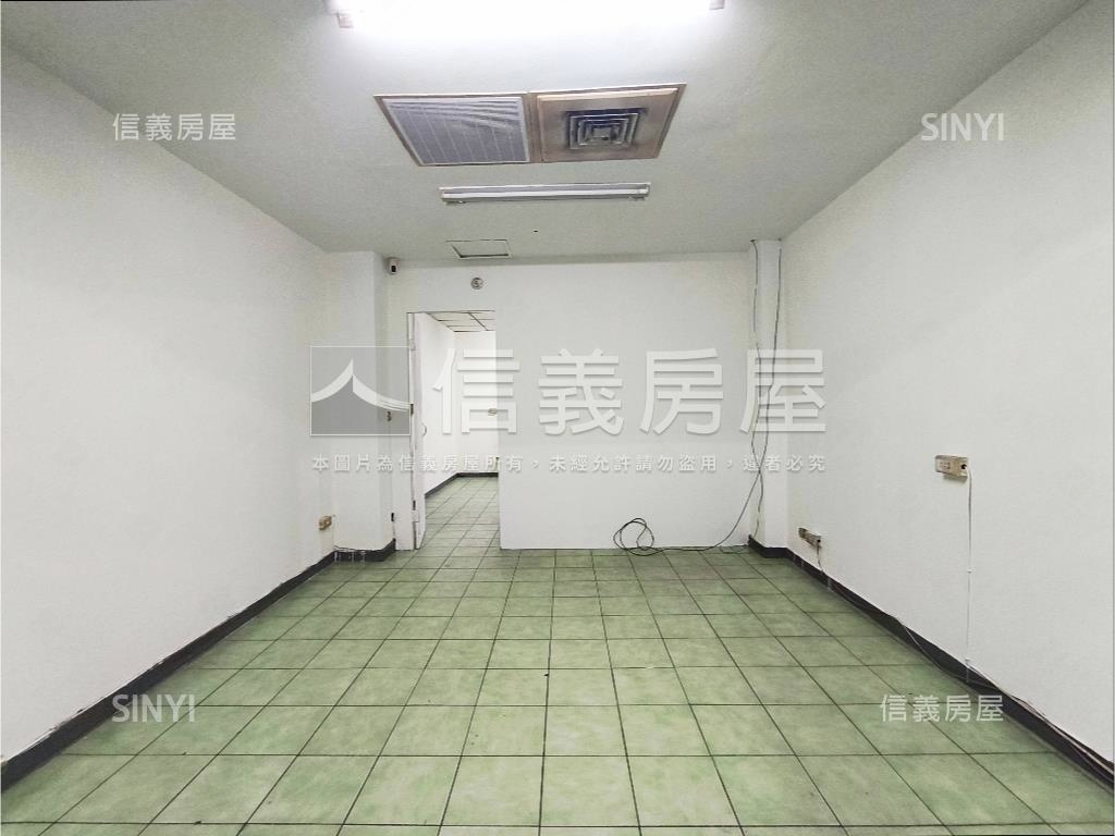 正木新路二段金店面房屋室內格局與周邊環境