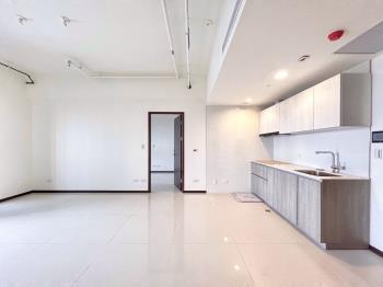 力麒高樓美景採光兩房車位