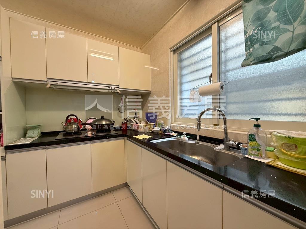 全新整理黎明新村房屋室內格局與周邊環境