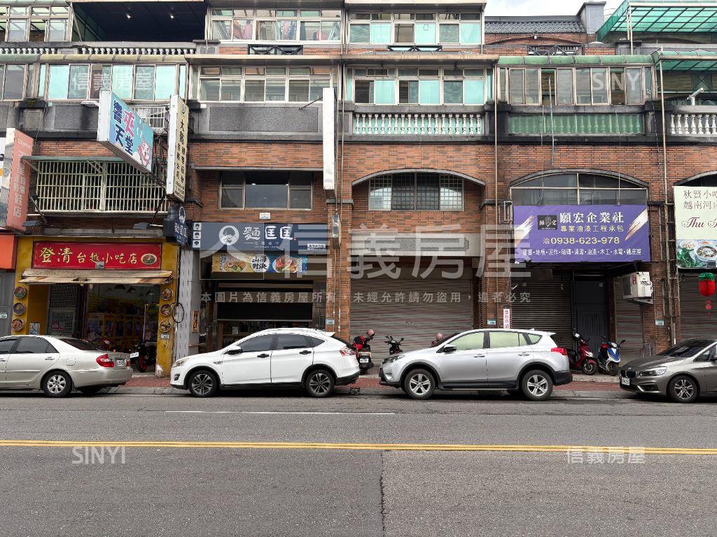 正大竹路店效二樓房屋室內格局與周邊環境