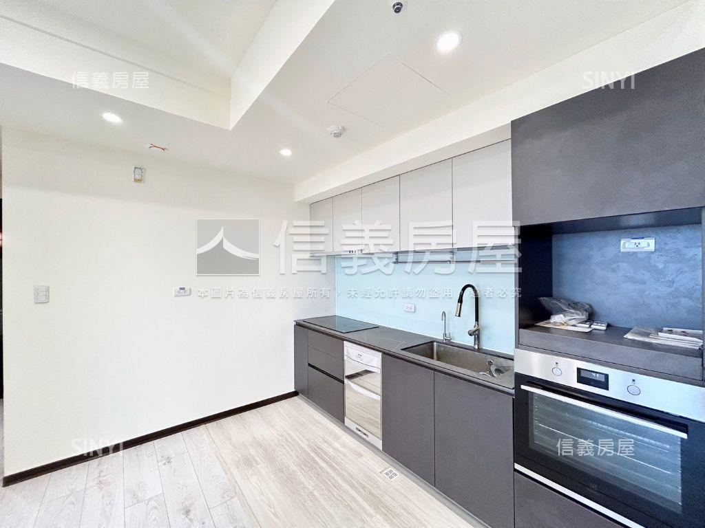 一綻兩房高樓稀有釋出房屋室內格局與周邊環境