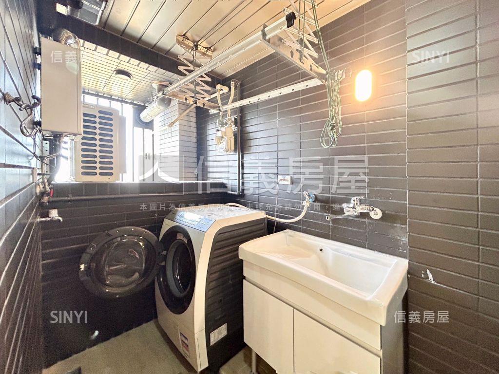 一綻兩房高樓稀有釋出房屋室內格局與周邊環境