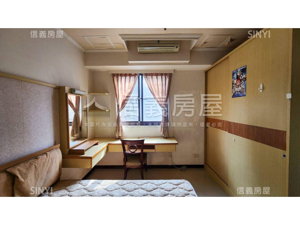 當代‧四房簡約坡平車位房屋室內格局與周邊環境