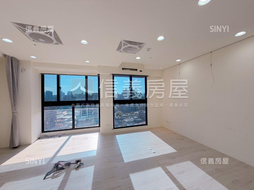 陽光沐浴。冠東城採光邊間房屋室內格局與周邊環境