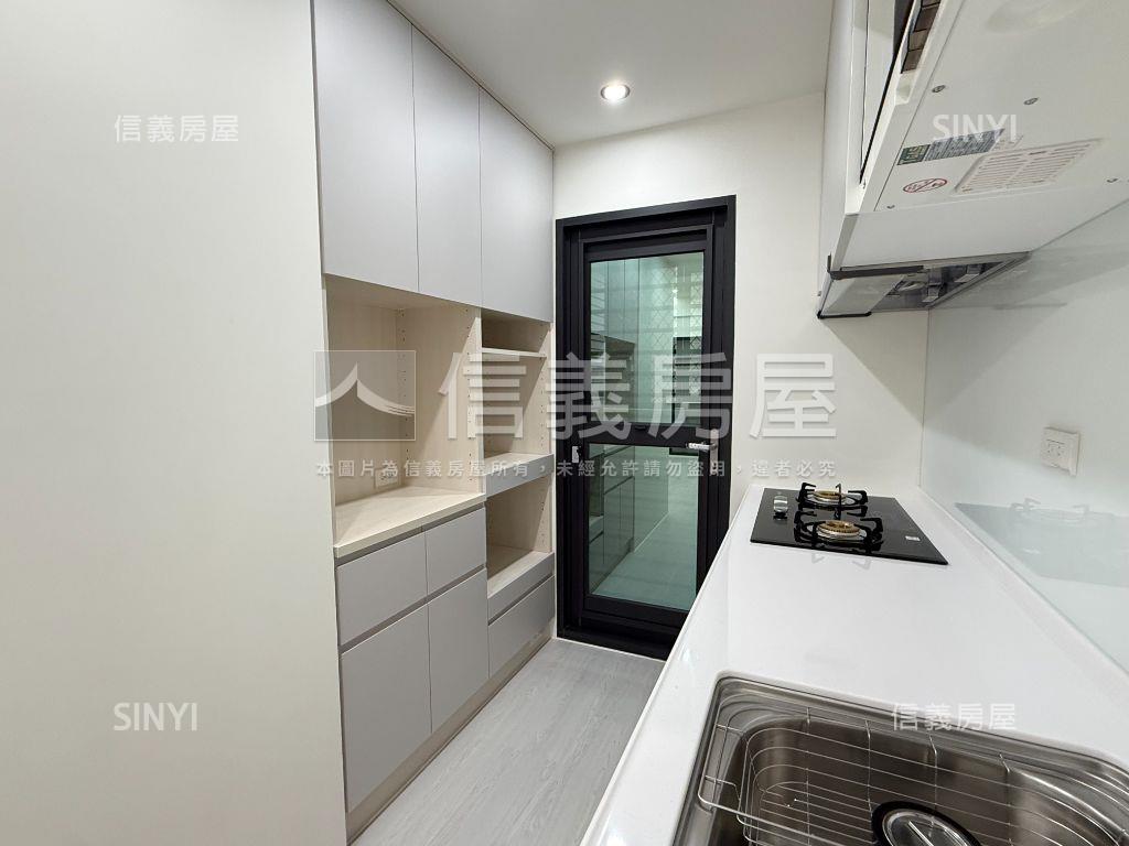 文化國小邊間美妝兩房房屋室內格局與周邊環境