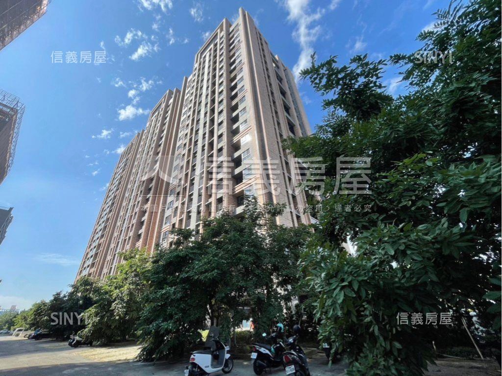 青埔高鐵詠美館３房２衛浴房屋室內格局與周邊環境