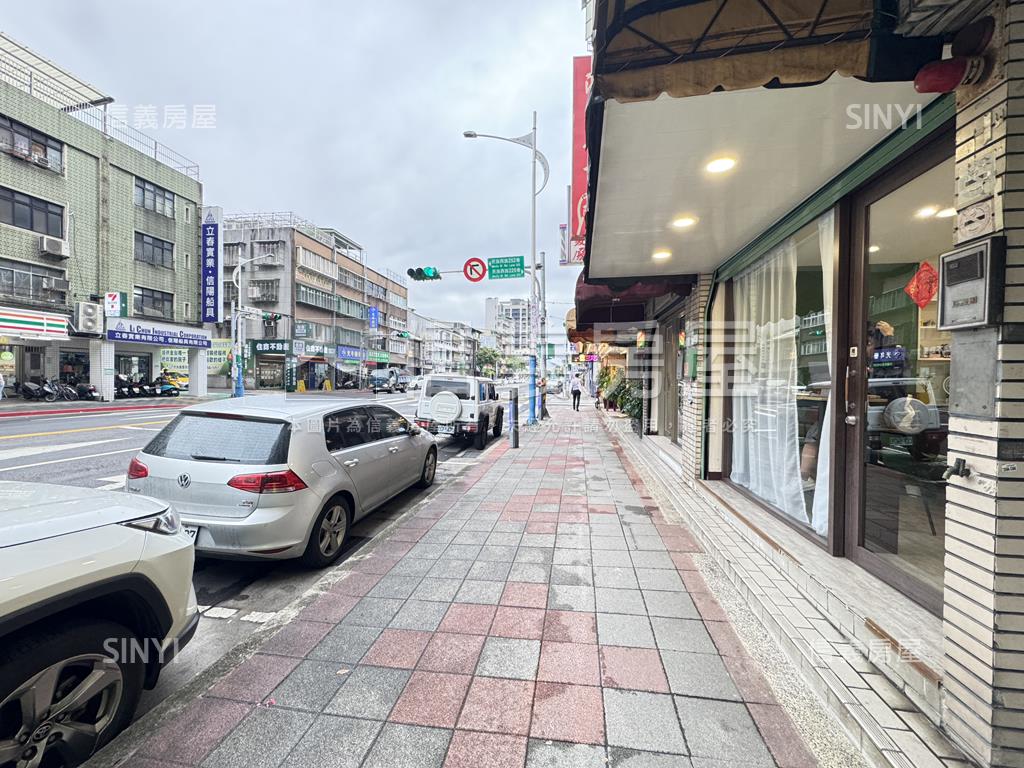 專任！龍城！收租黃金店面房屋室內格局與周邊環境