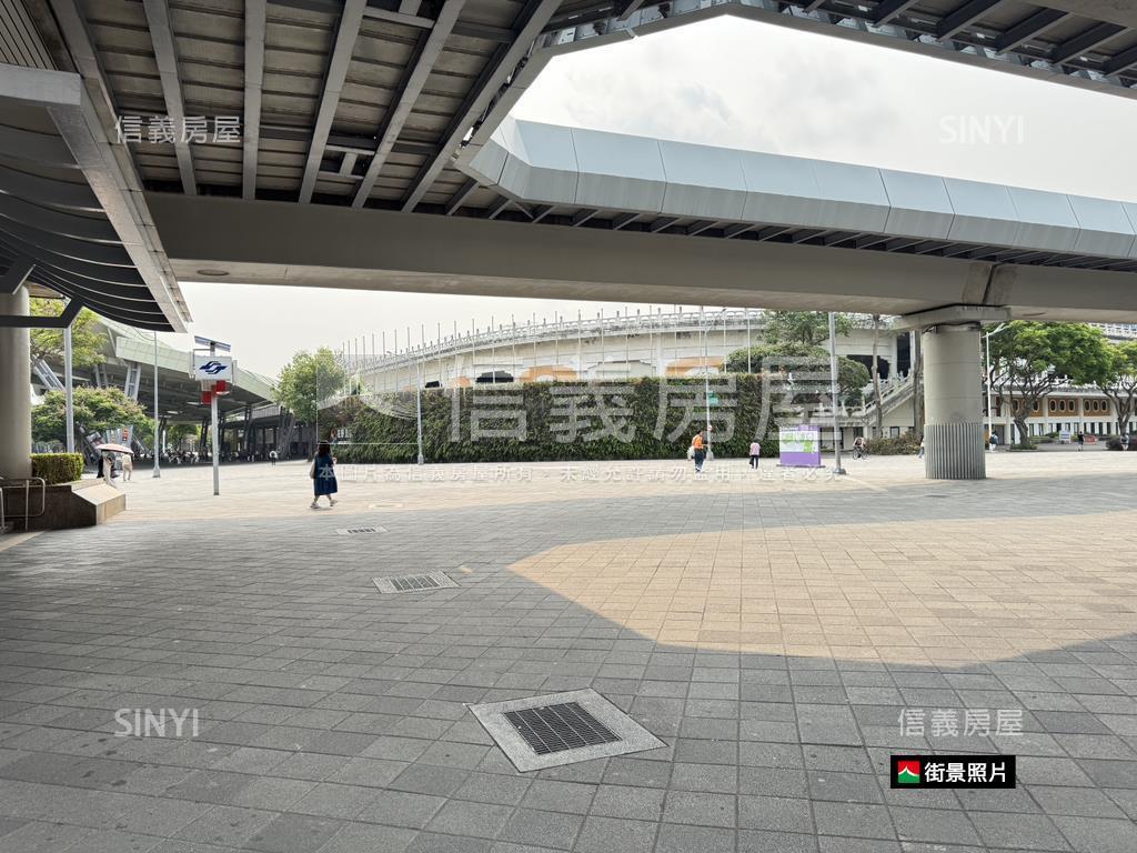 專任！龍城！收租黃金店面房屋室內格局與周邊環境