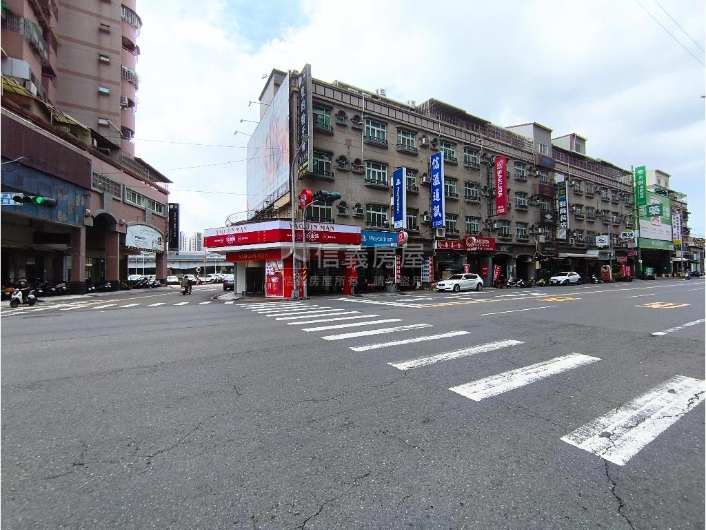 屋況佳五甲輕屋齡騎樓美透房屋室內格局與周邊環境