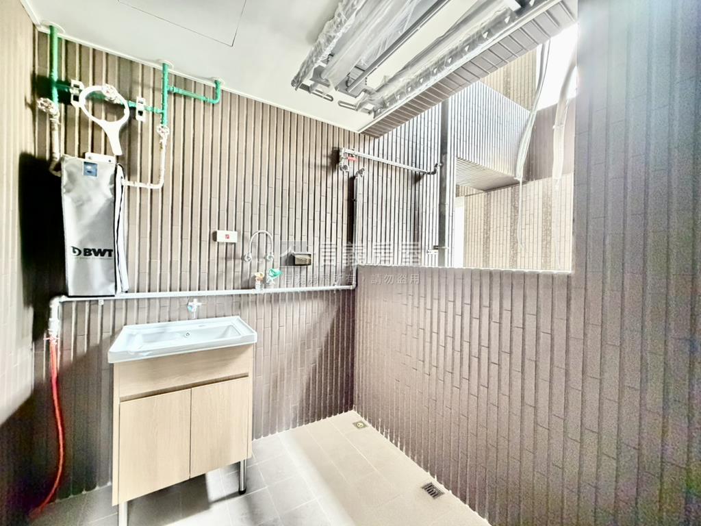 誠美拾光河景兩房平車房屋室內格局與周邊環境