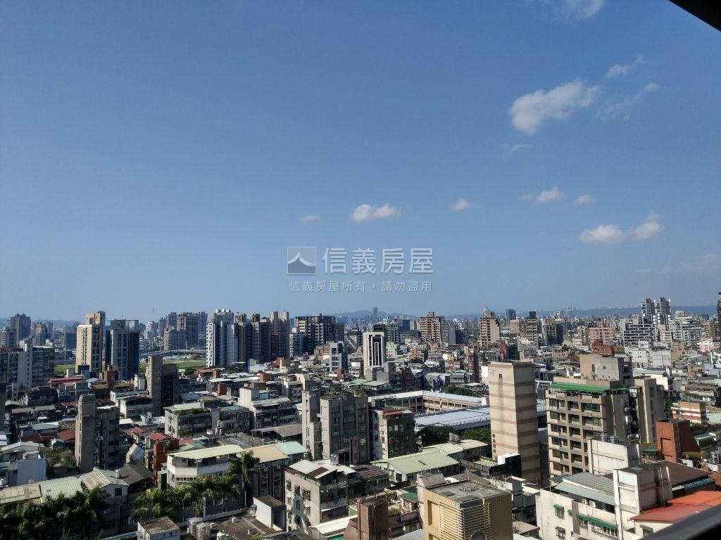 正隆天第極稀有露臺高樓戶房屋室內格局與周邊環境