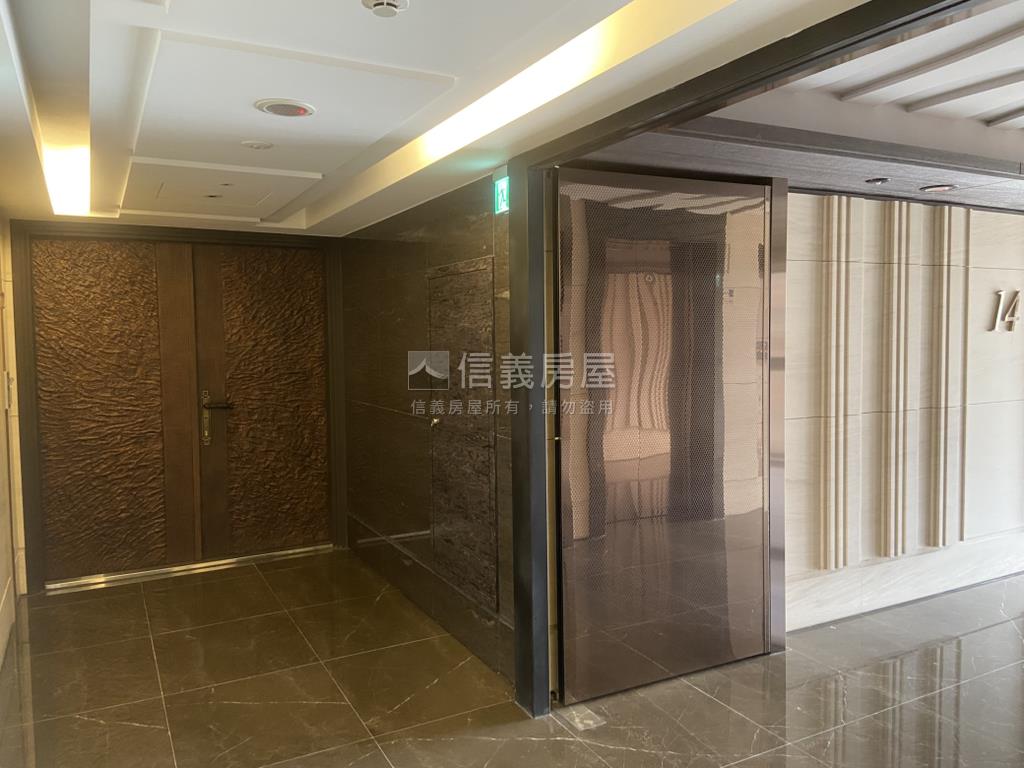 正隆天第極稀有露臺高樓戶房屋室內格局與周邊環境