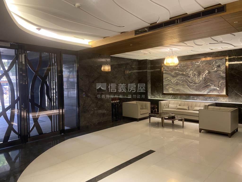 正隆天第極稀有露臺高樓戶房屋室內格局與周邊環境