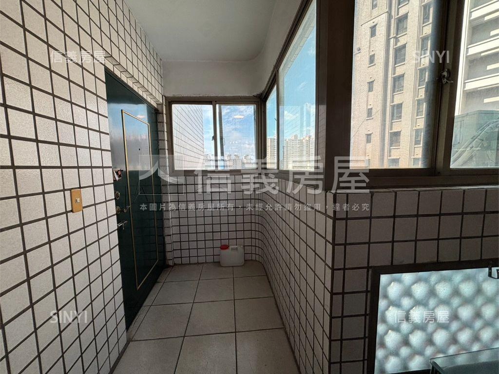 滿庭芳三房房屋室內格局與周邊環境