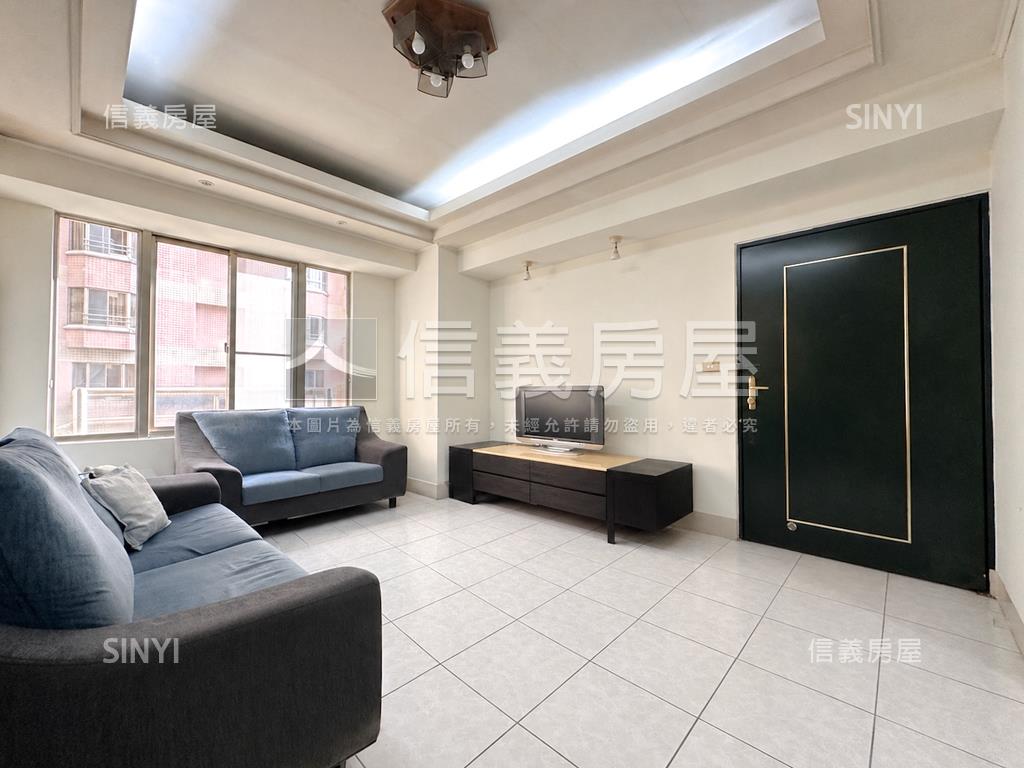 河堤維也納ＤＣ美四房平車房屋室內格局與周邊環境