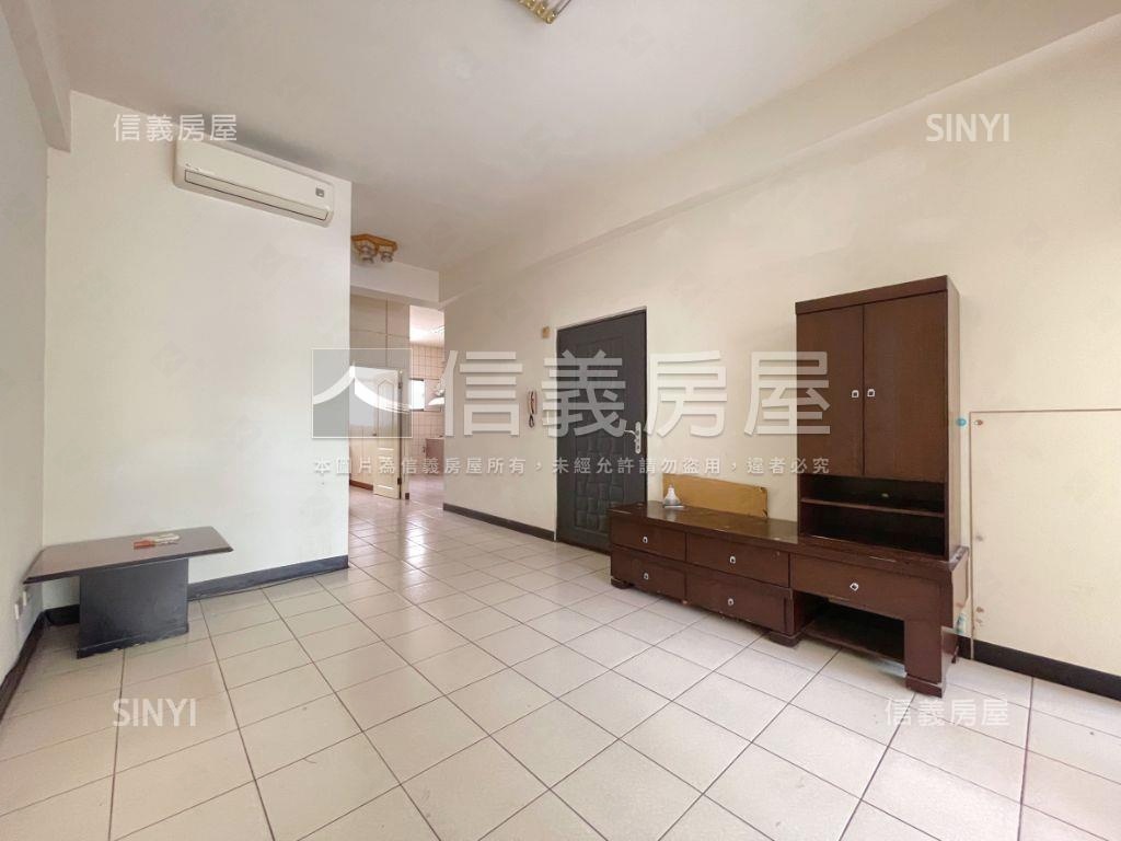 近公益路一層一戶樹景三房房屋室內格局與周邊環境