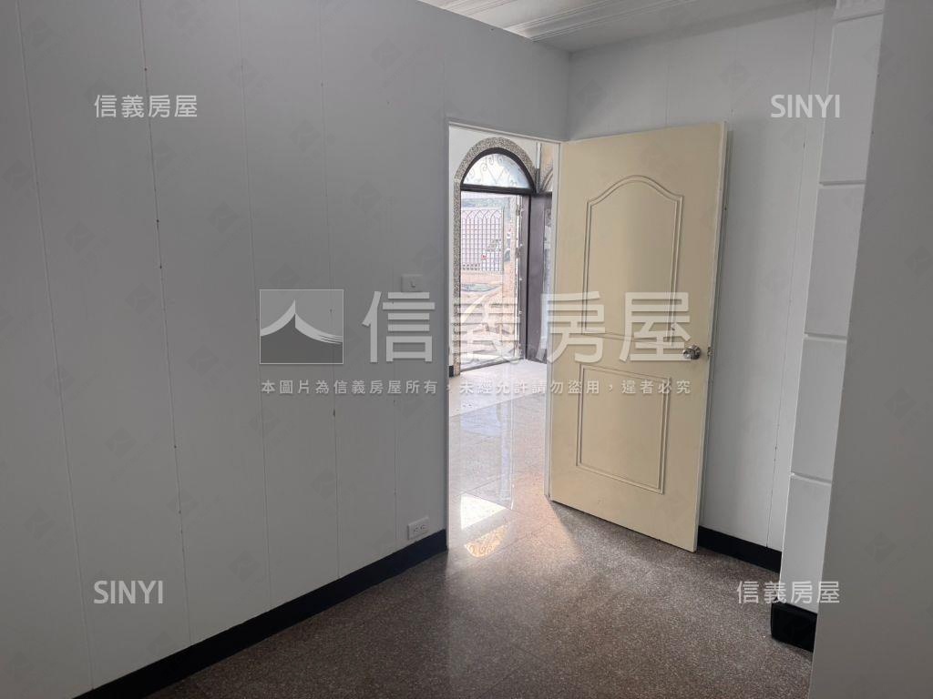 萬里壹樓邊間美寓房屋室內格局與周邊環境