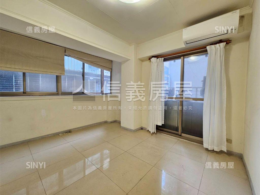 長泰河濱方正電梯兩房房屋室內格局與周邊環境