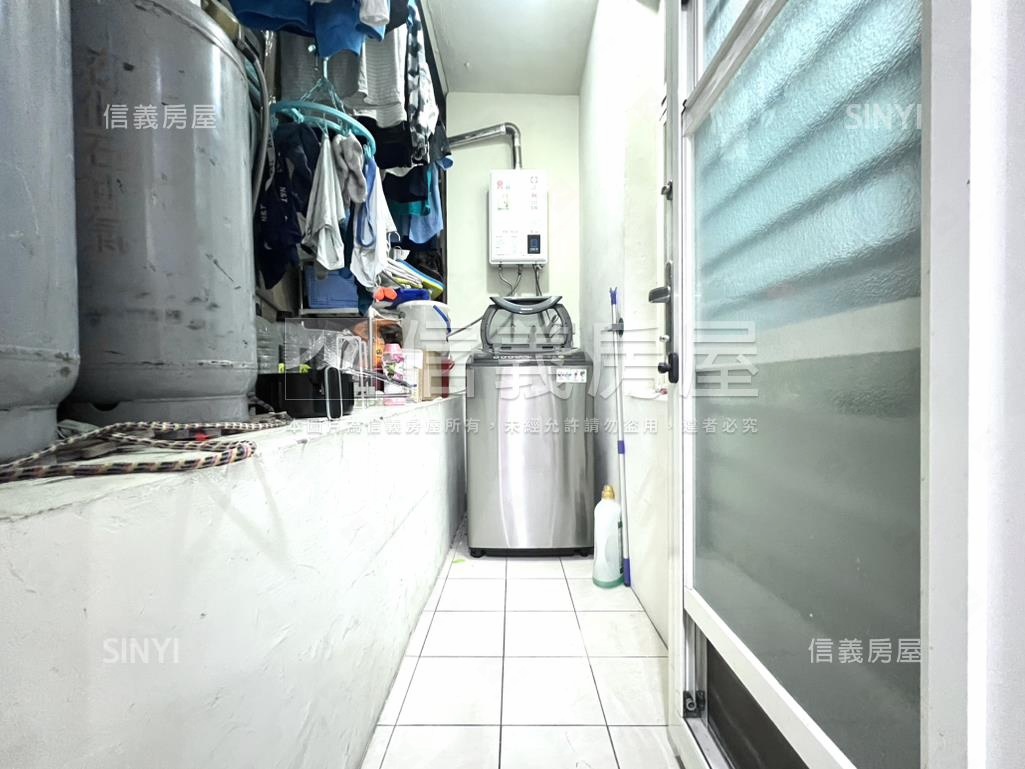 捷運·園區陽光書香美三房房屋室內格局與周邊環境