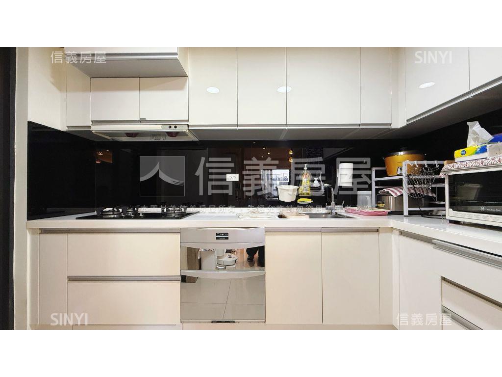 裕國豐展美三房平車視野戶房屋室內格局與周邊環境