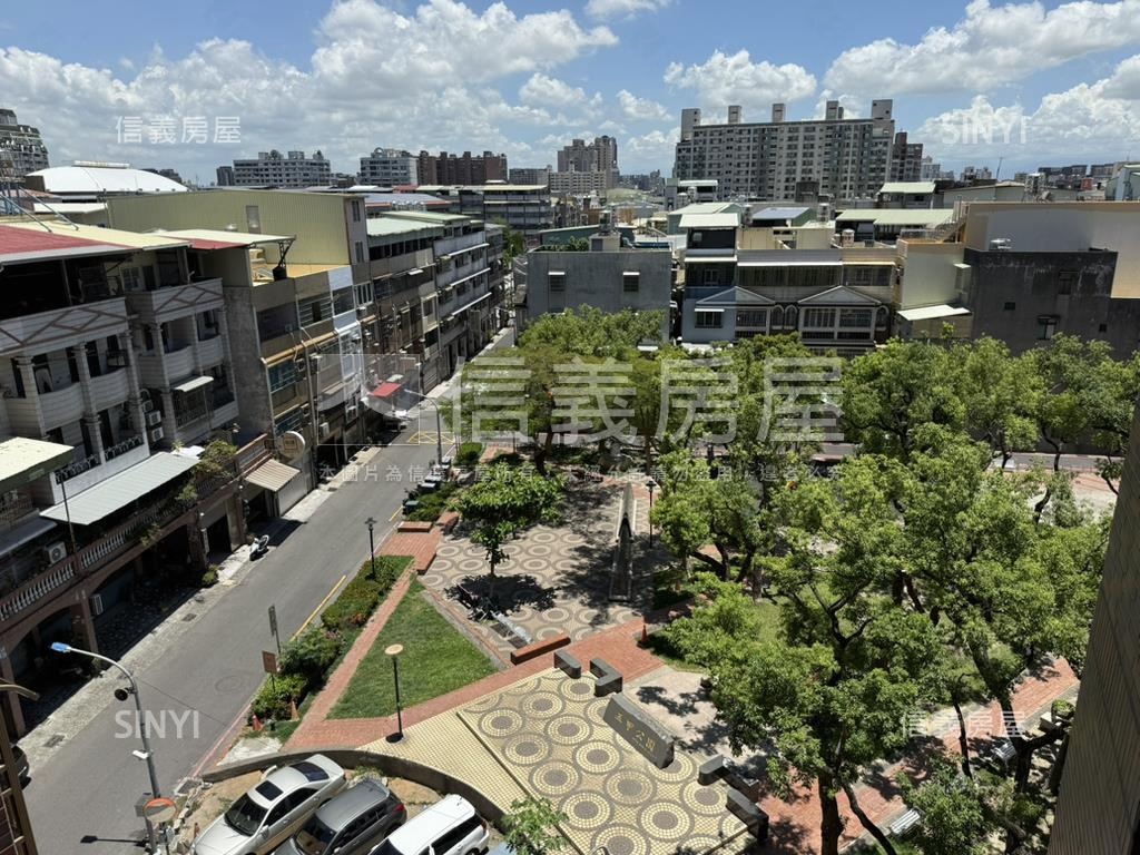 五甲第一歐薇花園三房平車房屋室內格局與周邊環境