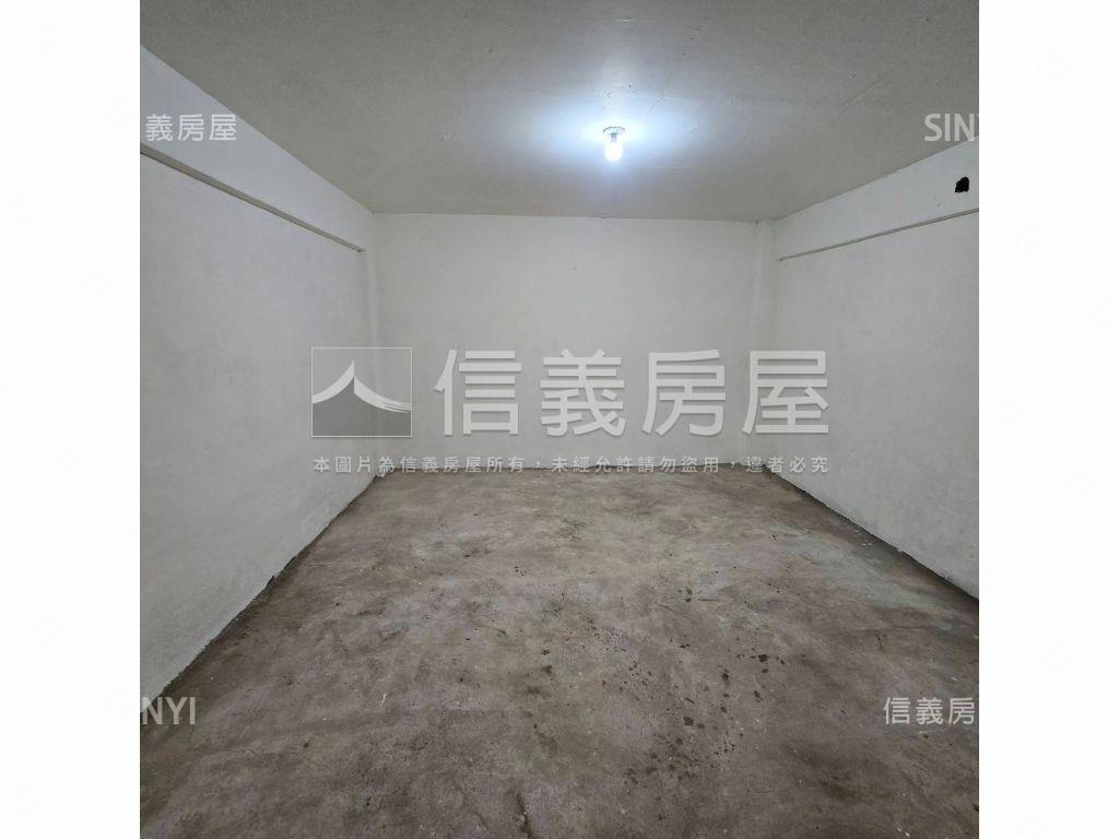 府中站南雅市場金店面房屋室內格局與周邊環境