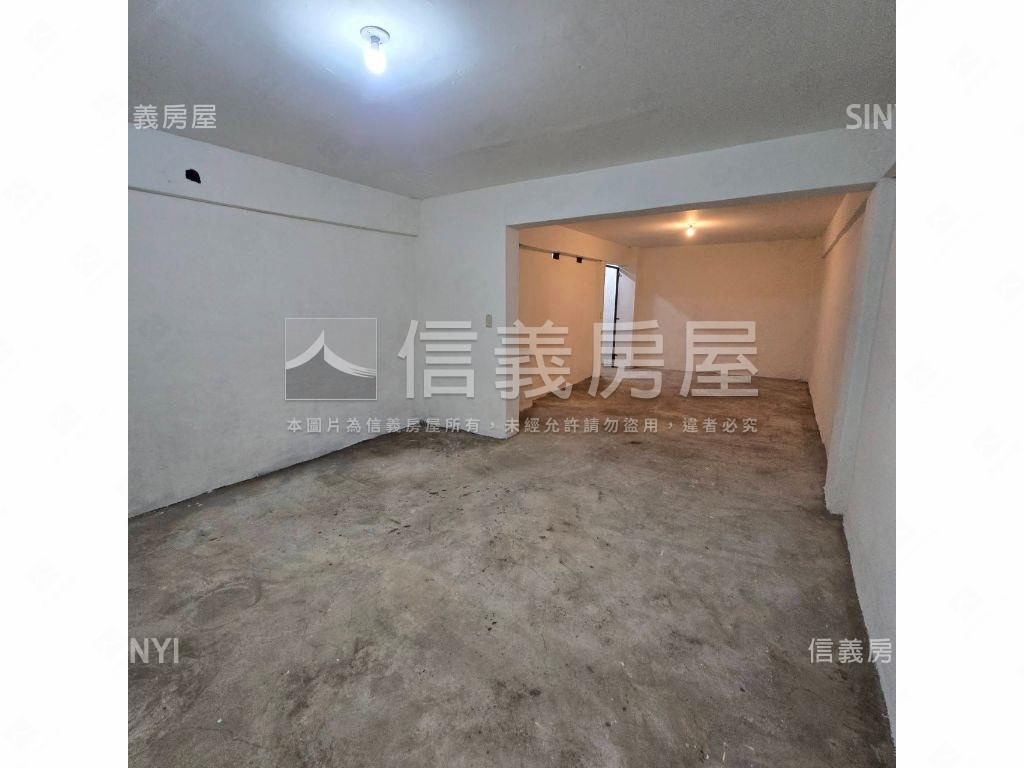 府中站南雅市場金店面房屋室內格局與周邊環境