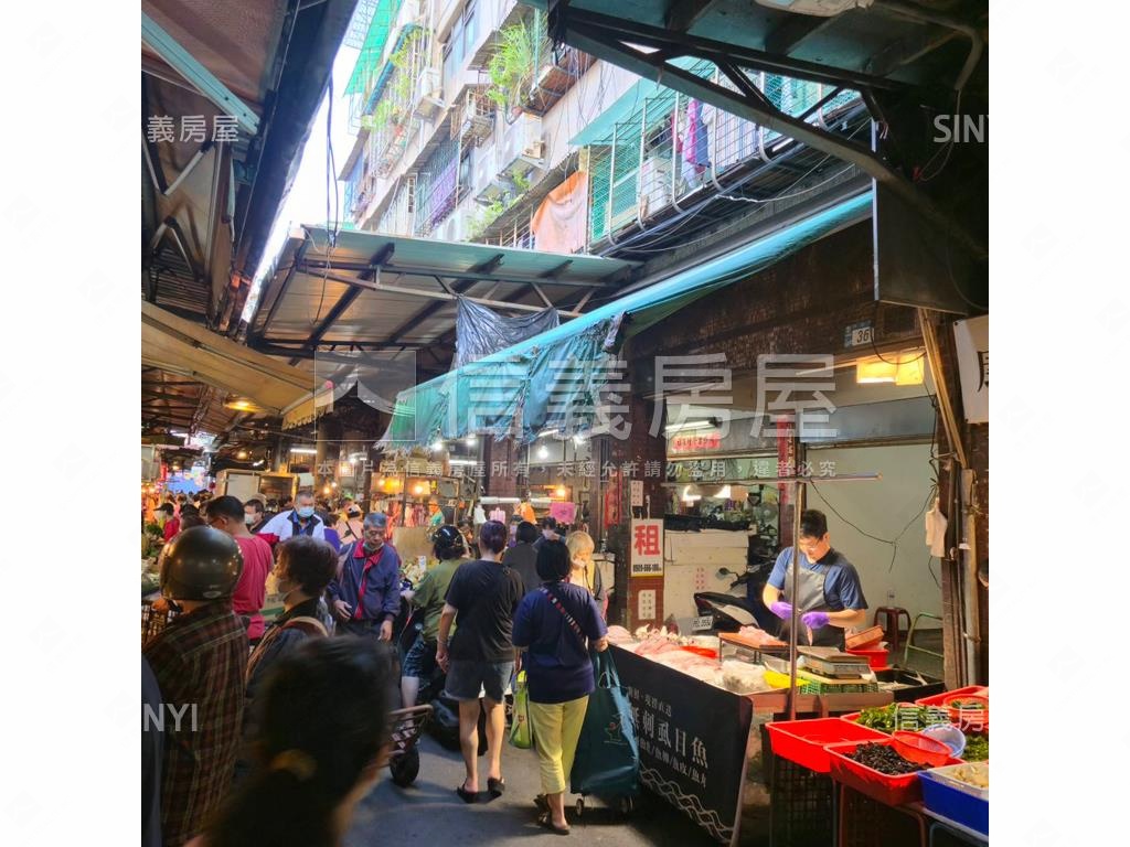 府中站南雅市場金店面房屋室內格局與周邊環境