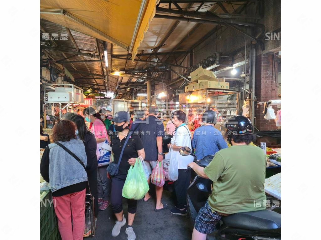 府中站南雅市場金店面房屋室內格局與周邊環境