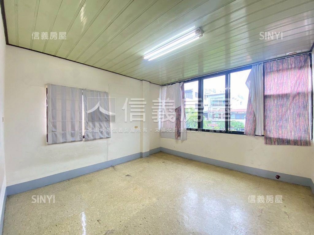 邊間◆五權南路傳家金透店房屋室內格局與周邊環境