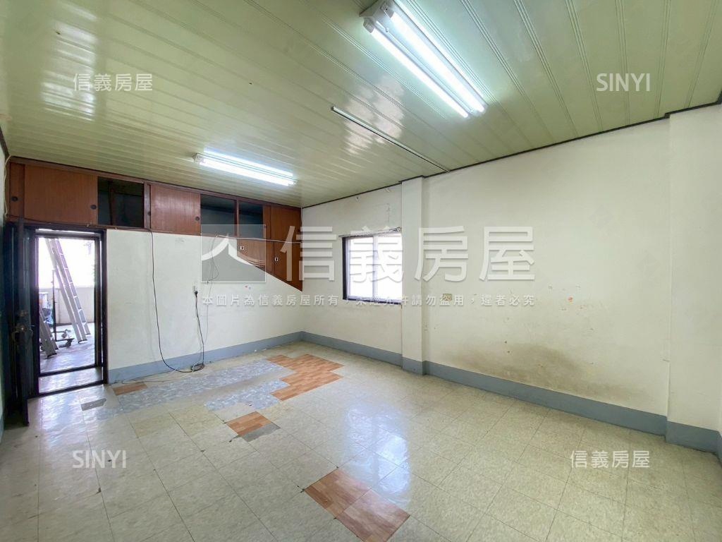 邊間◆五權南路傳家金透店房屋室內格局與周邊環境