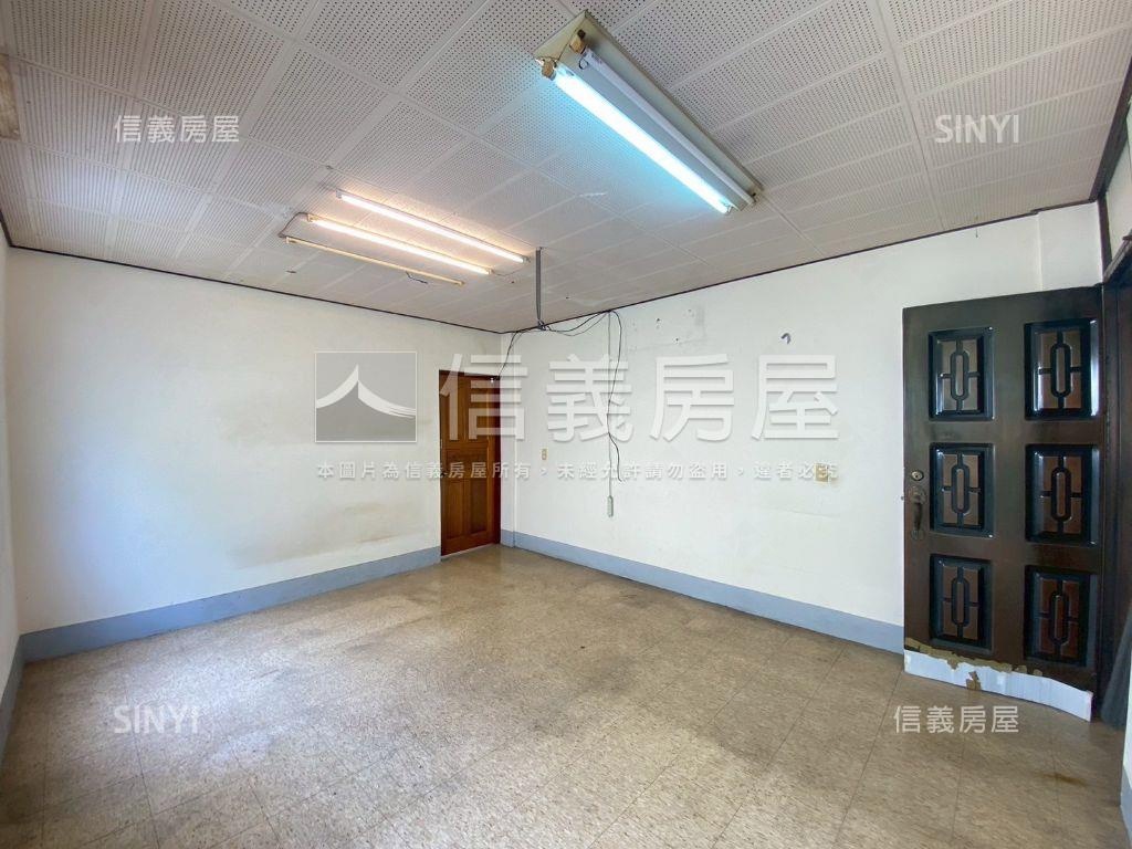 邊間◆五權南路傳家金透店房屋室內格局與周邊環境