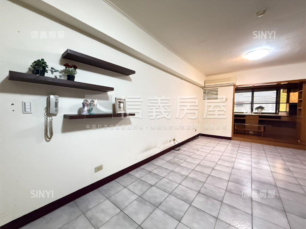 正五期大業學區面公園３房房屋室內格局與周邊環境