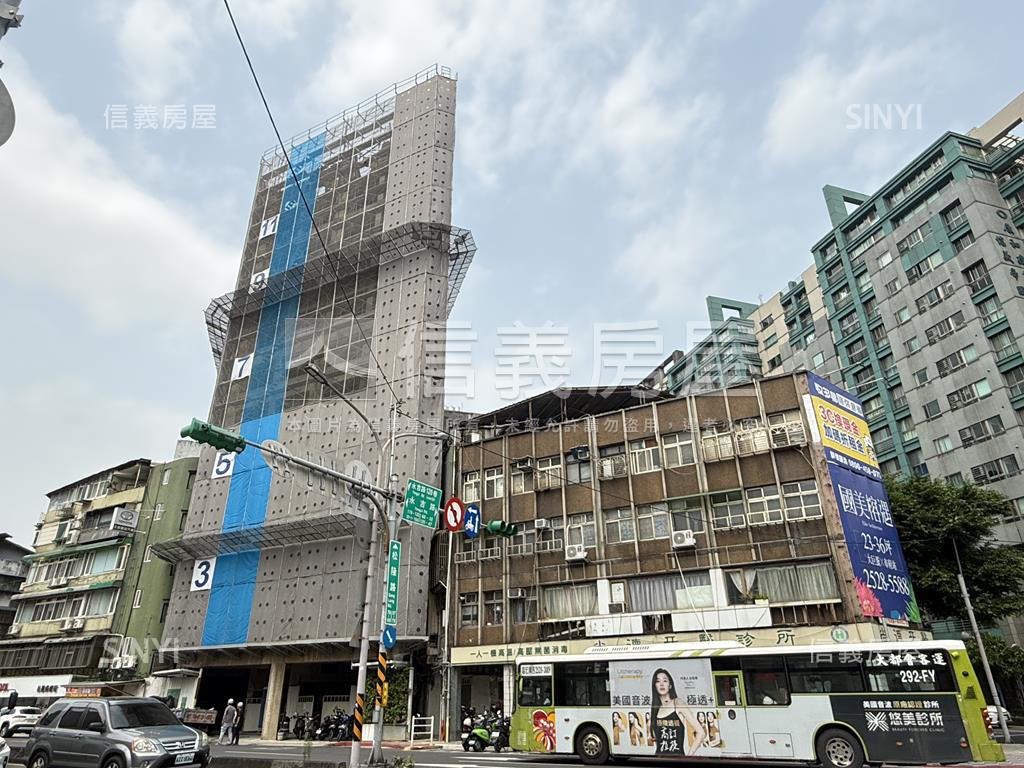 琢格７７兩房車位房屋室內格局與周邊環境