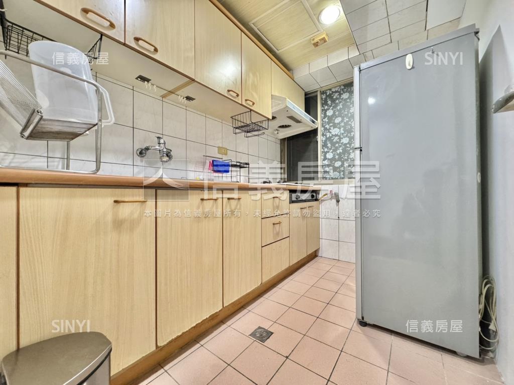 泰隆金站高樓兩房●品房屋室內格局與周邊環境