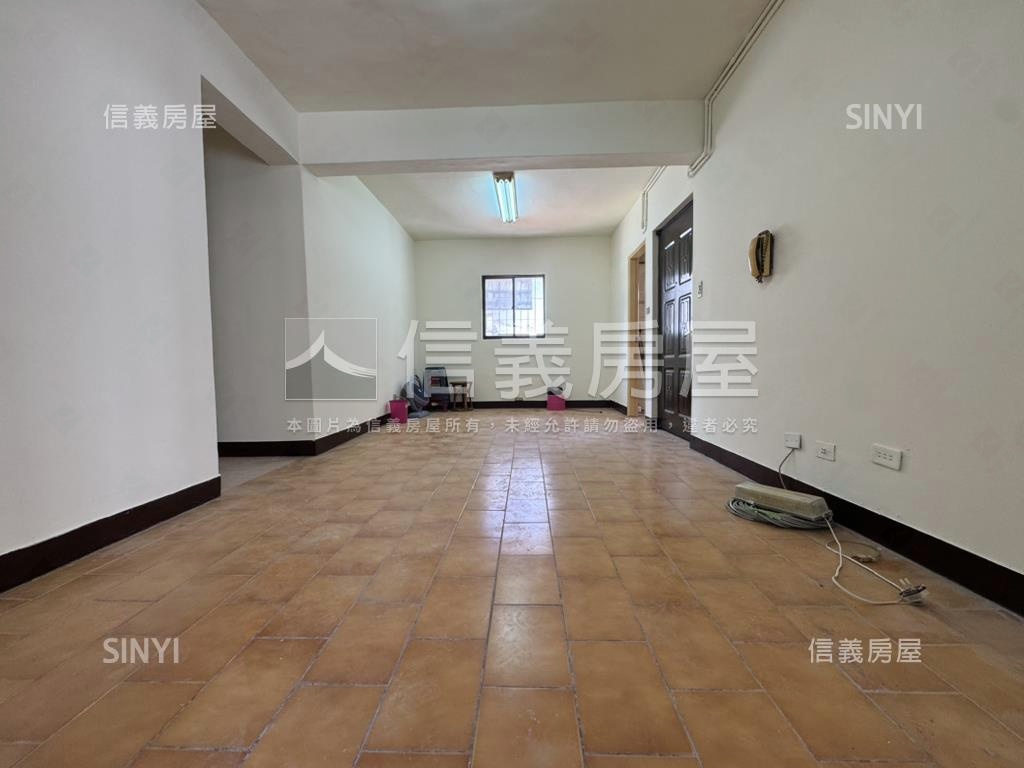 ［專任］近板南線採光公寓房屋室內格局與周邊環境