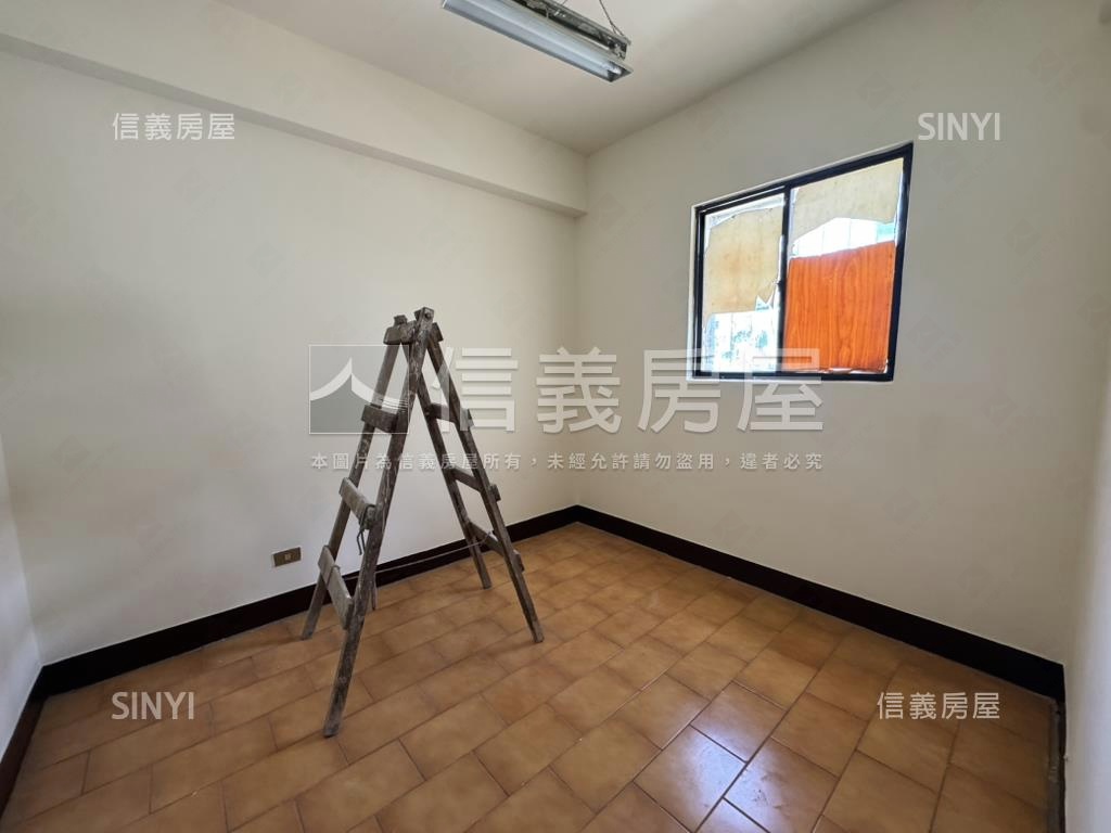 ［專任］近板南線採光公寓房屋室內格局與周邊環境