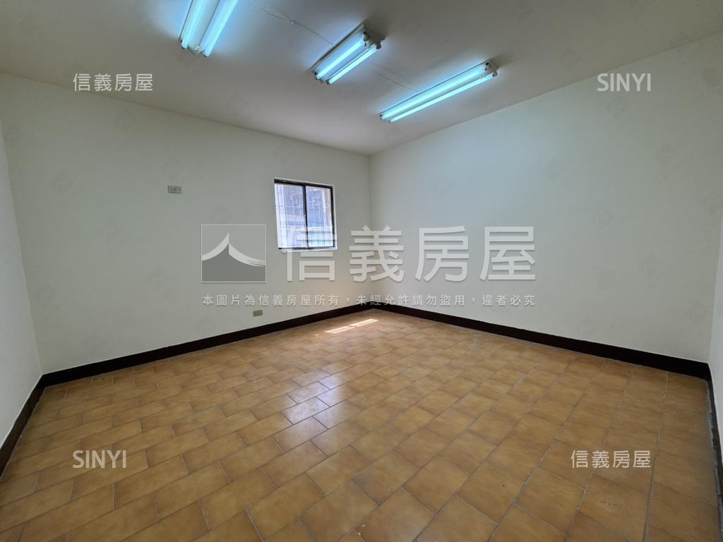 ［專任］近板南線採光公寓房屋室內格局與周邊環境