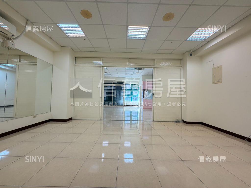 龍鳳雙星低總價辦公房屋室內格局與周邊環境