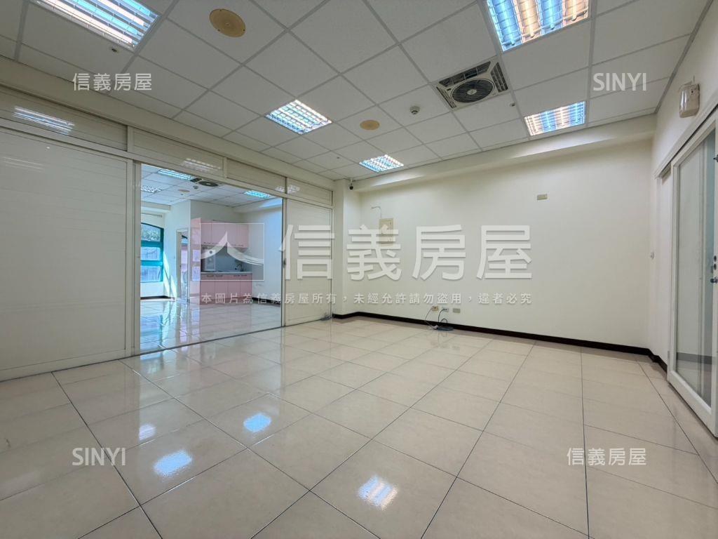 龍鳳雙星低總價辦公房屋室內格局與周邊環境