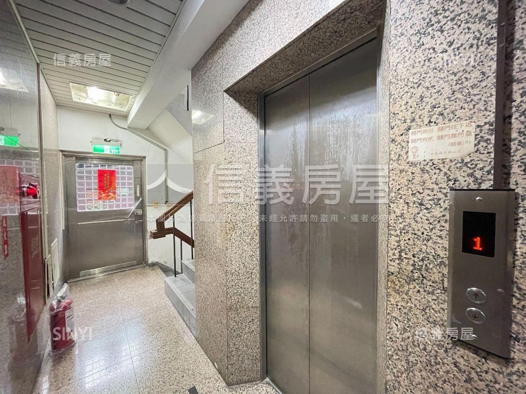 河濱左岸永新金店面房屋室內格局與周邊環境