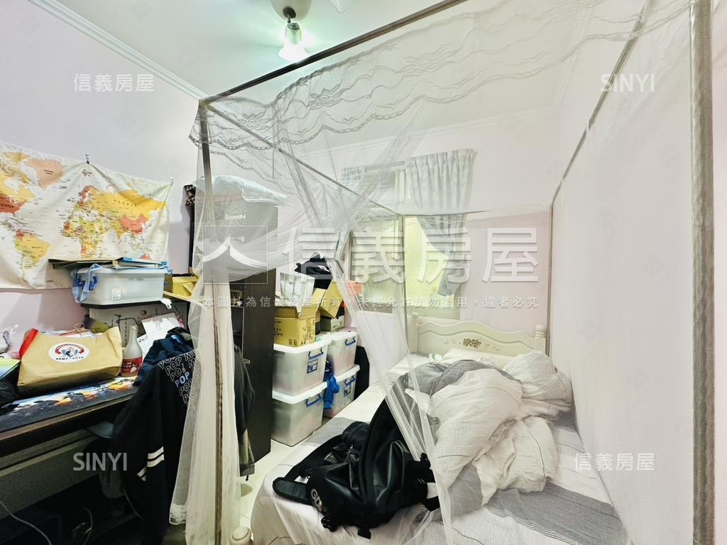 忠孝方正三面採光公寓房屋室內格局與周邊環境