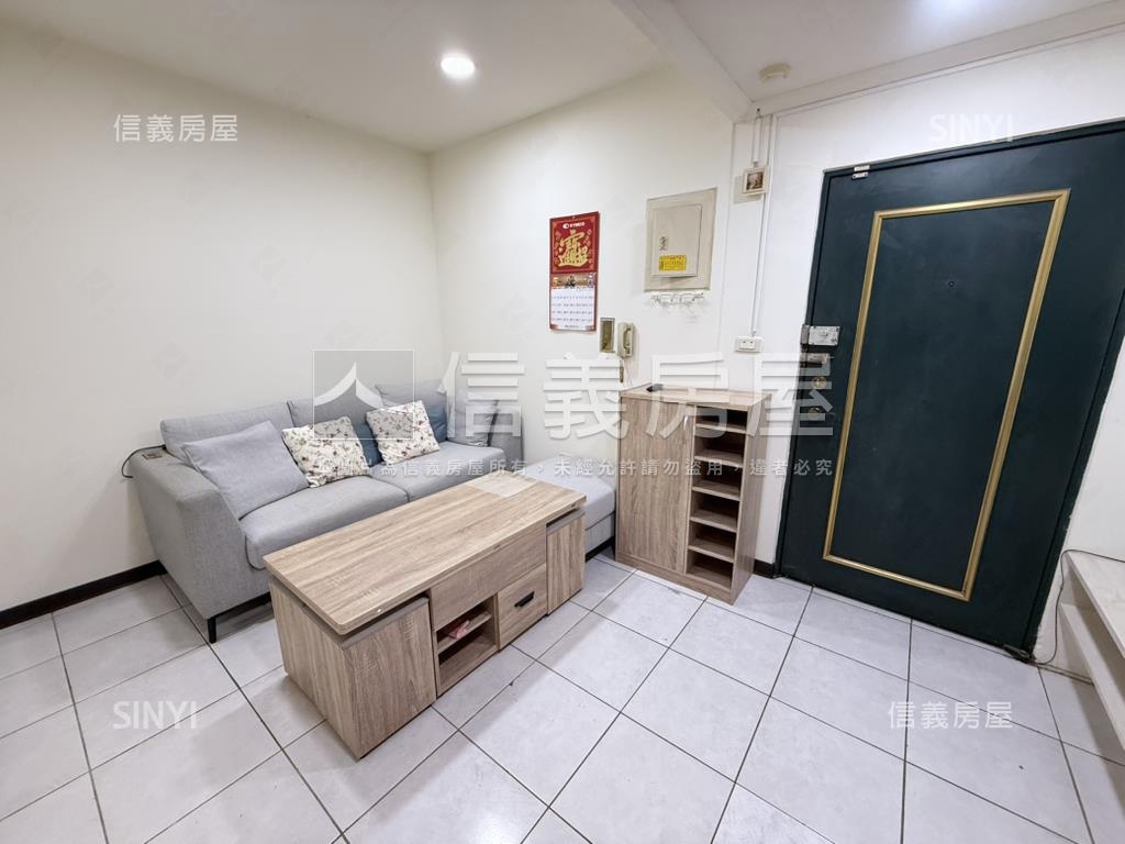 北區電梯兩房有車位房屋室內格局與周邊環境