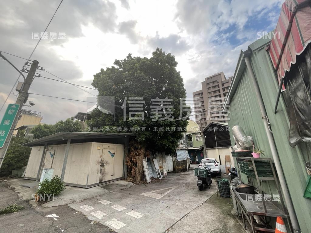 近建國市場角地房屋室內格局與周邊環境