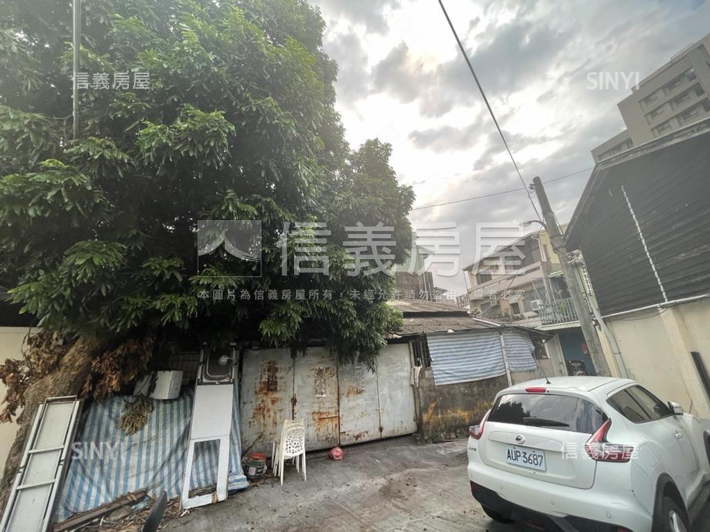 近建國市場角地房屋室內格局與周邊環境